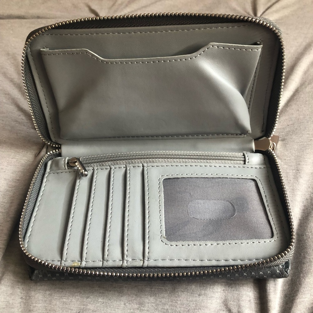 Wallet - Picture 4 of 4